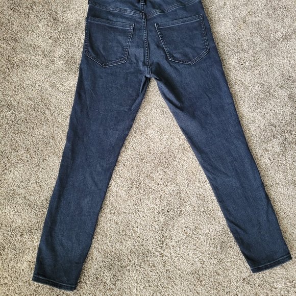 Express Mid Rise Dark Wash Supersoft Skinny Jeans 2S - Picture 6 of 7